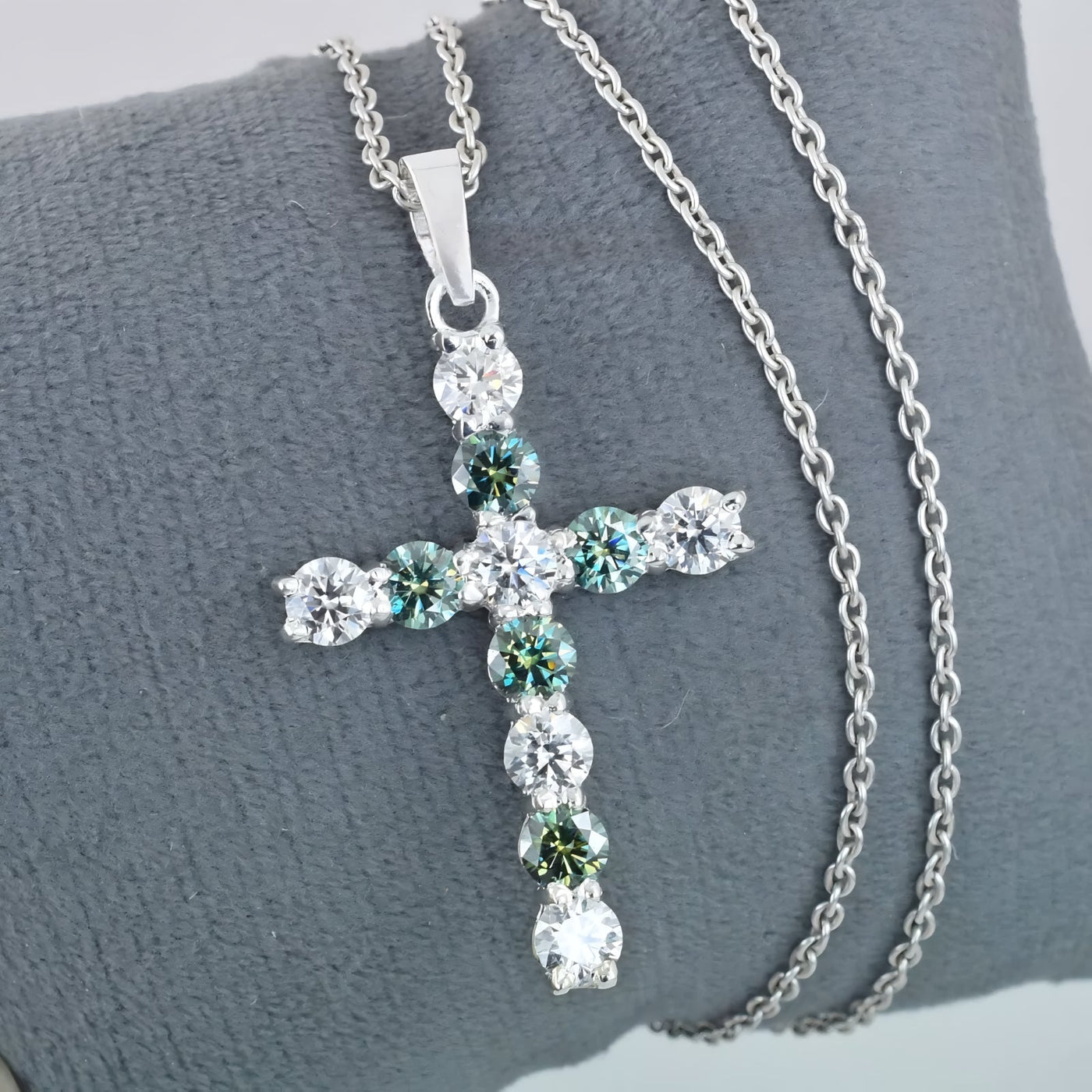 5 Ct Blue & White Diamond Solitaire Cross Pendant