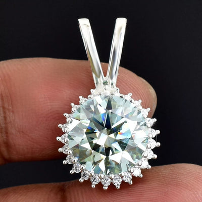 diamond pendant