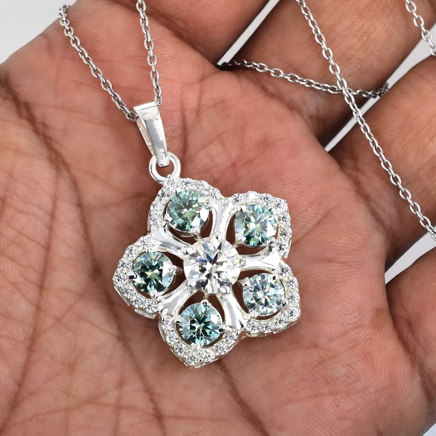 diamond neklace