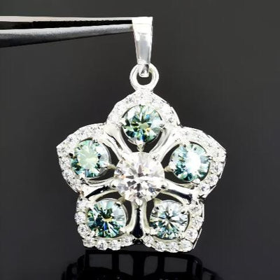 diamond neklace