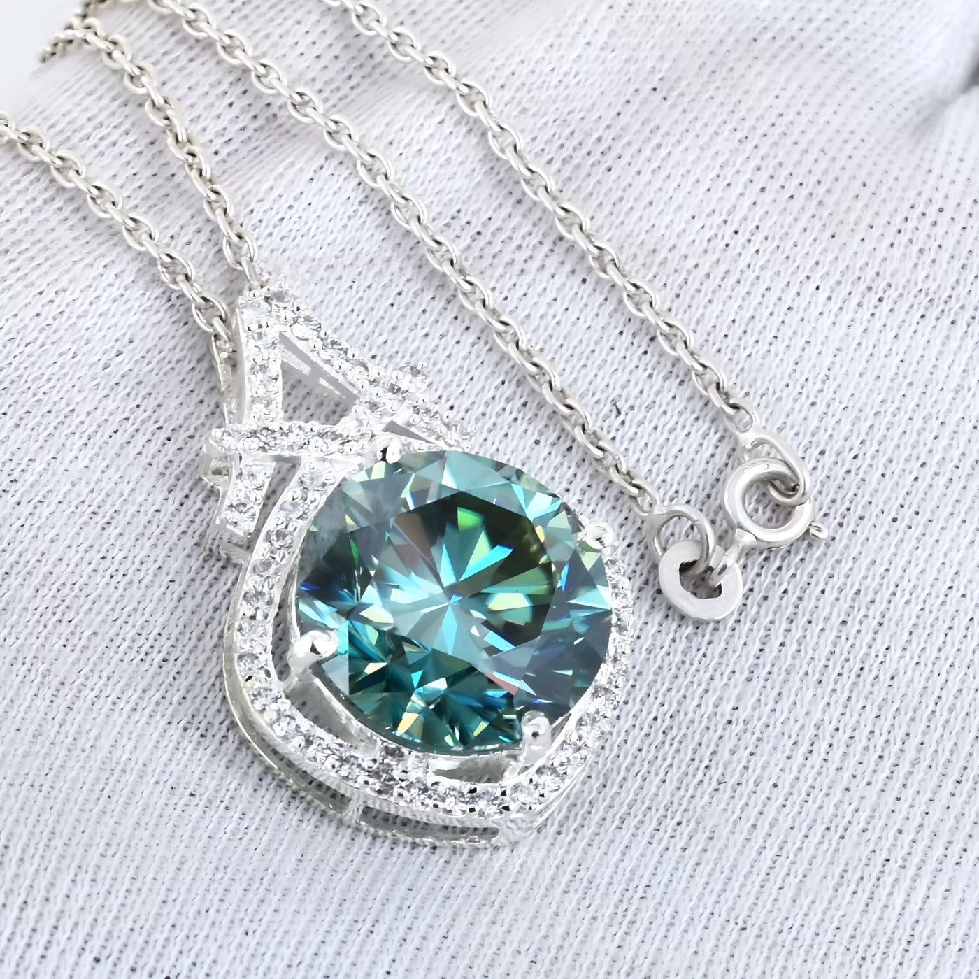 diamond pendant