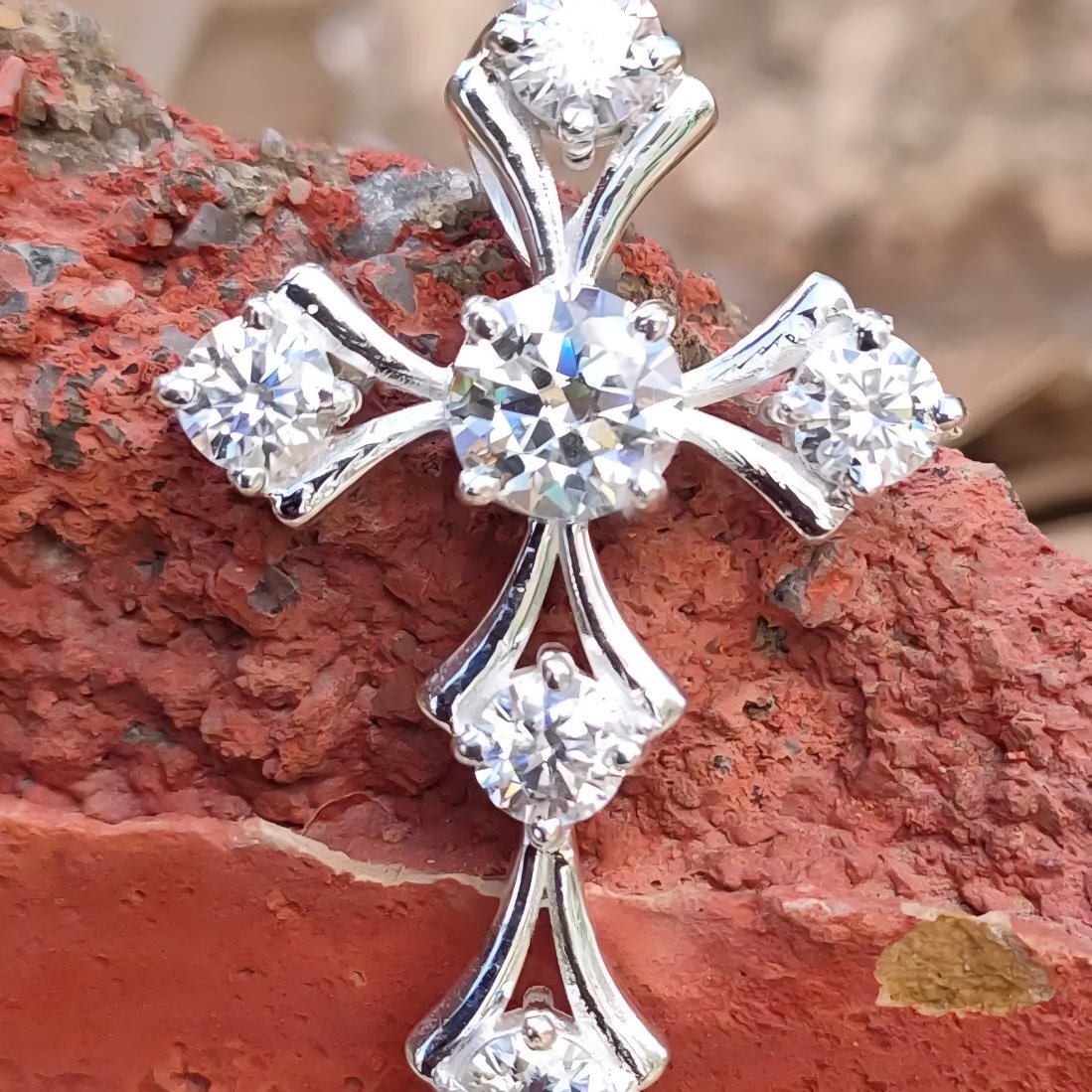 diamond pendant